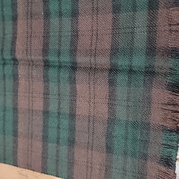 Vintage Marshall Field & Co. Zephlon Wintuck Plaid Scarf - Picture 9 of 9